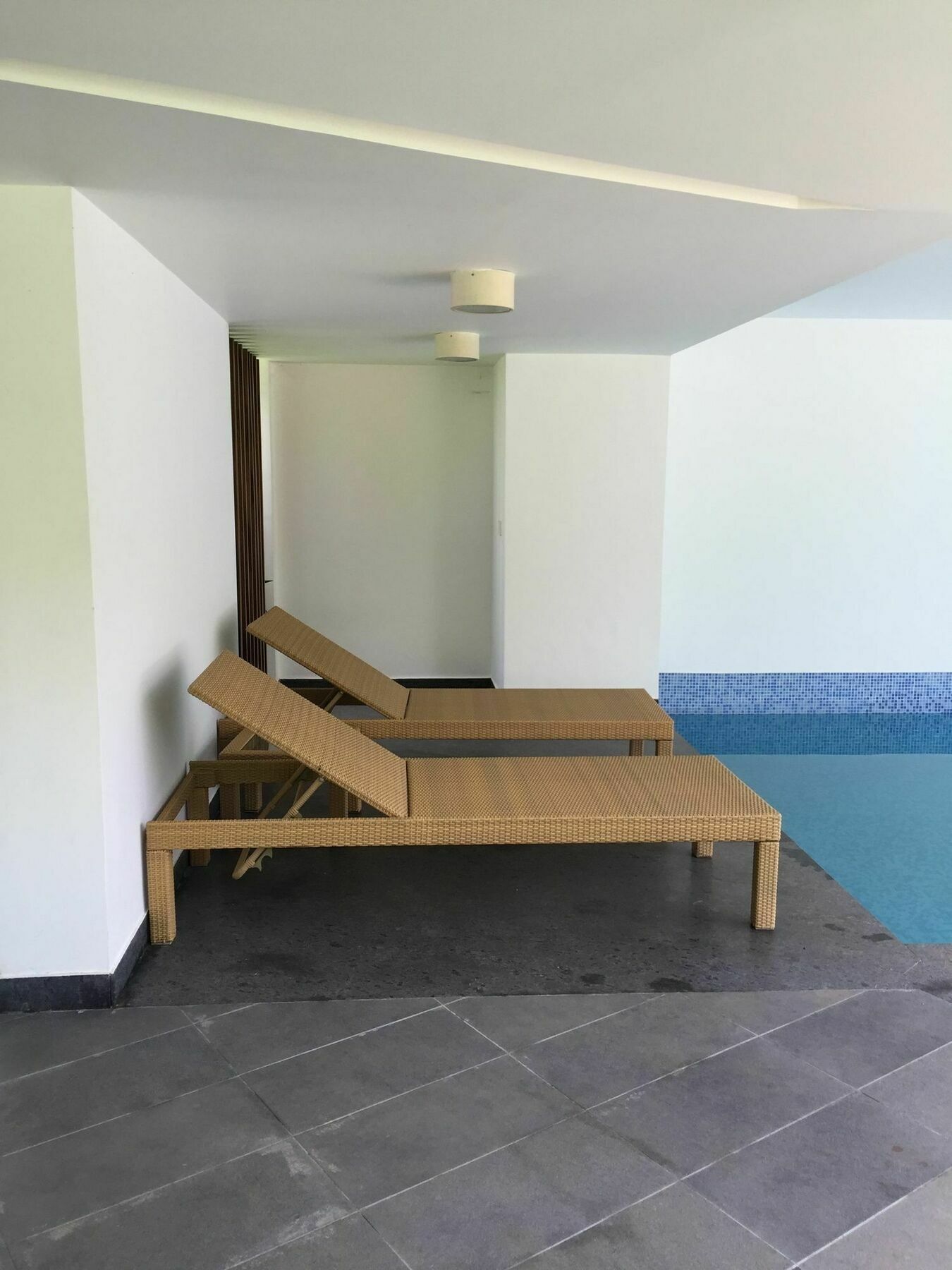 Calem Grove Hotel Candolim Exterior photo
