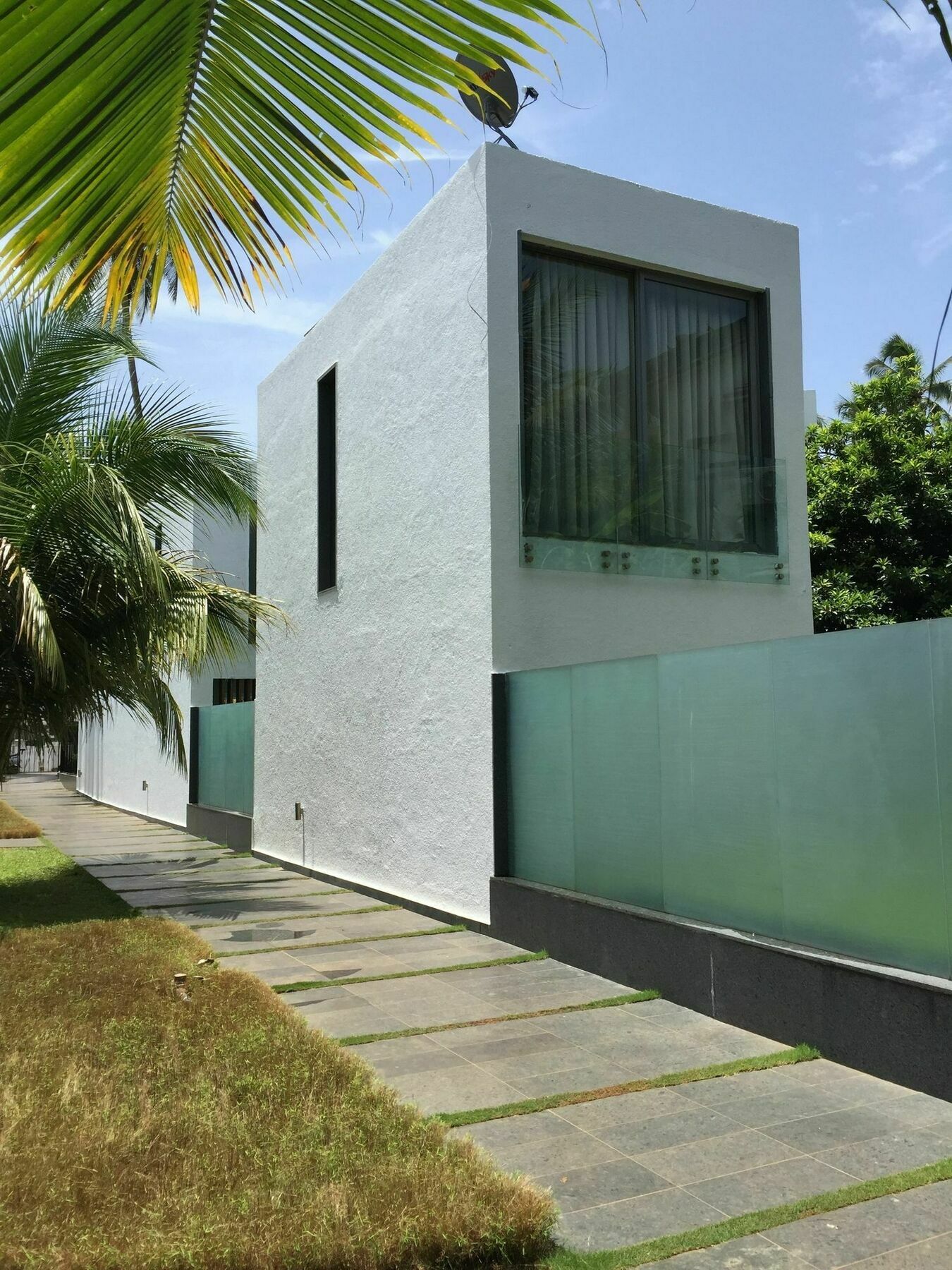 Calem Grove Hotel Candolim Exterior photo